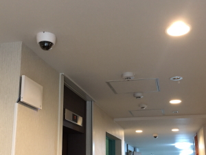 大阪市中央区のゲストハウス・宿泊施設での防犯カメラ設置工事1